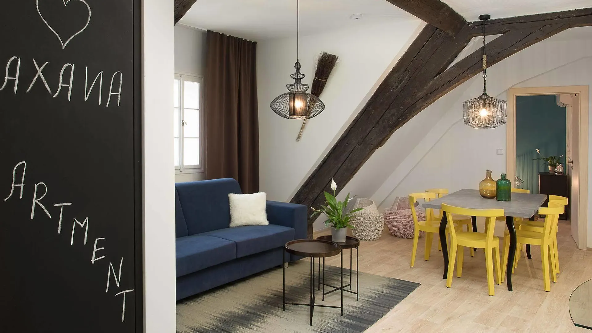 7 Tales Apartments By Adrez Praga 0*,  Repubblica Ceca